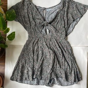 Kimchi Blue Floral Tie Front Romper